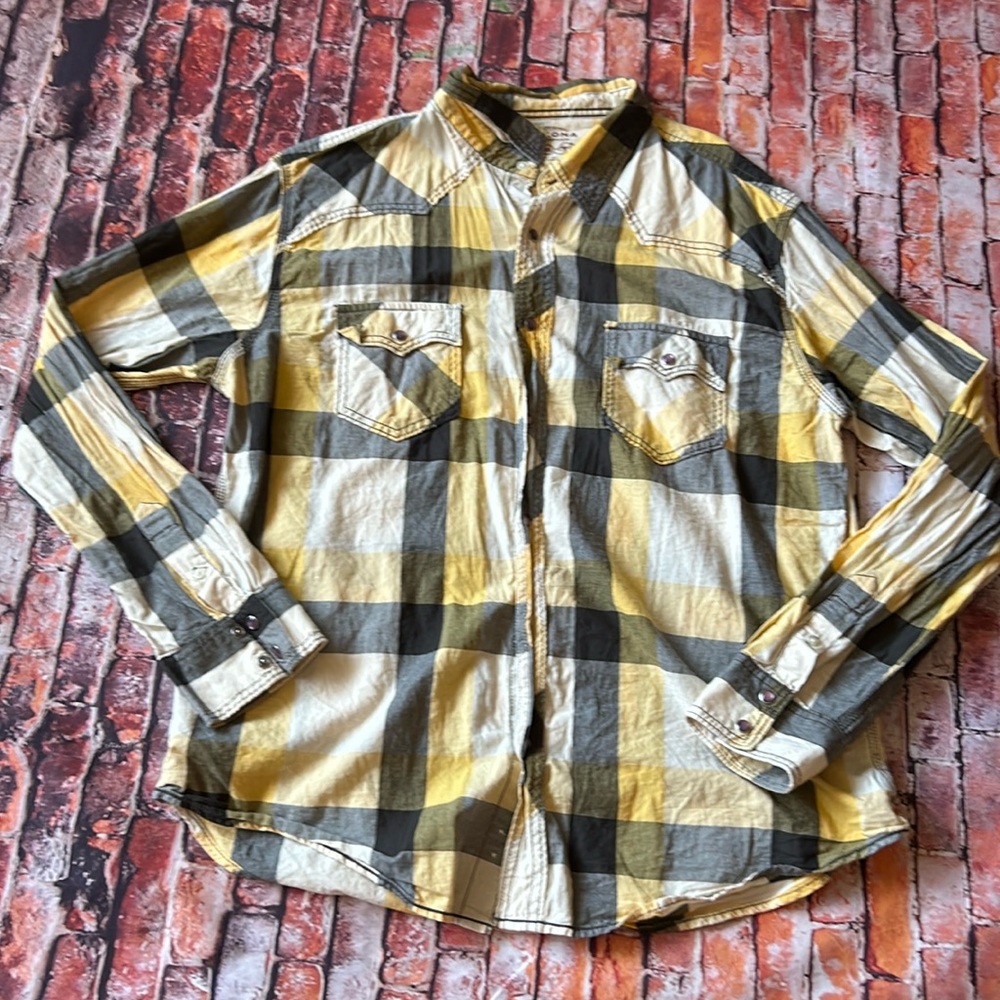 Arizona Long Sleeve Button Down Men's XL